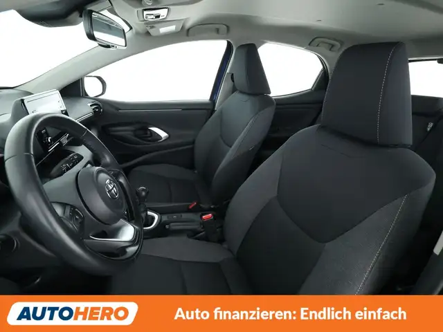 Toyota Yaris view 10