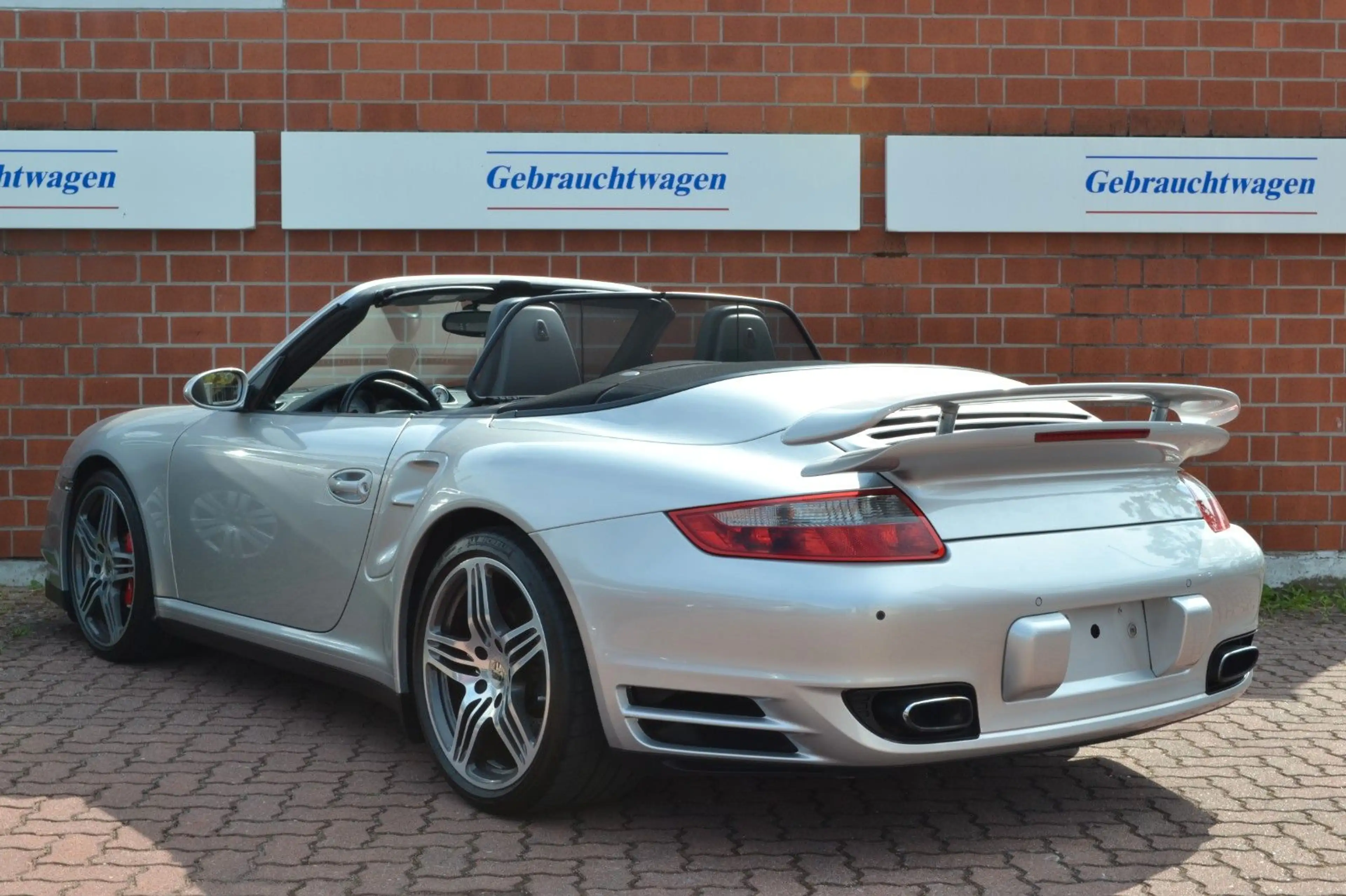Porsche 997 Turbo Cabrio PDC SHZ BI-XENON NAVI KLIMA — photo 4