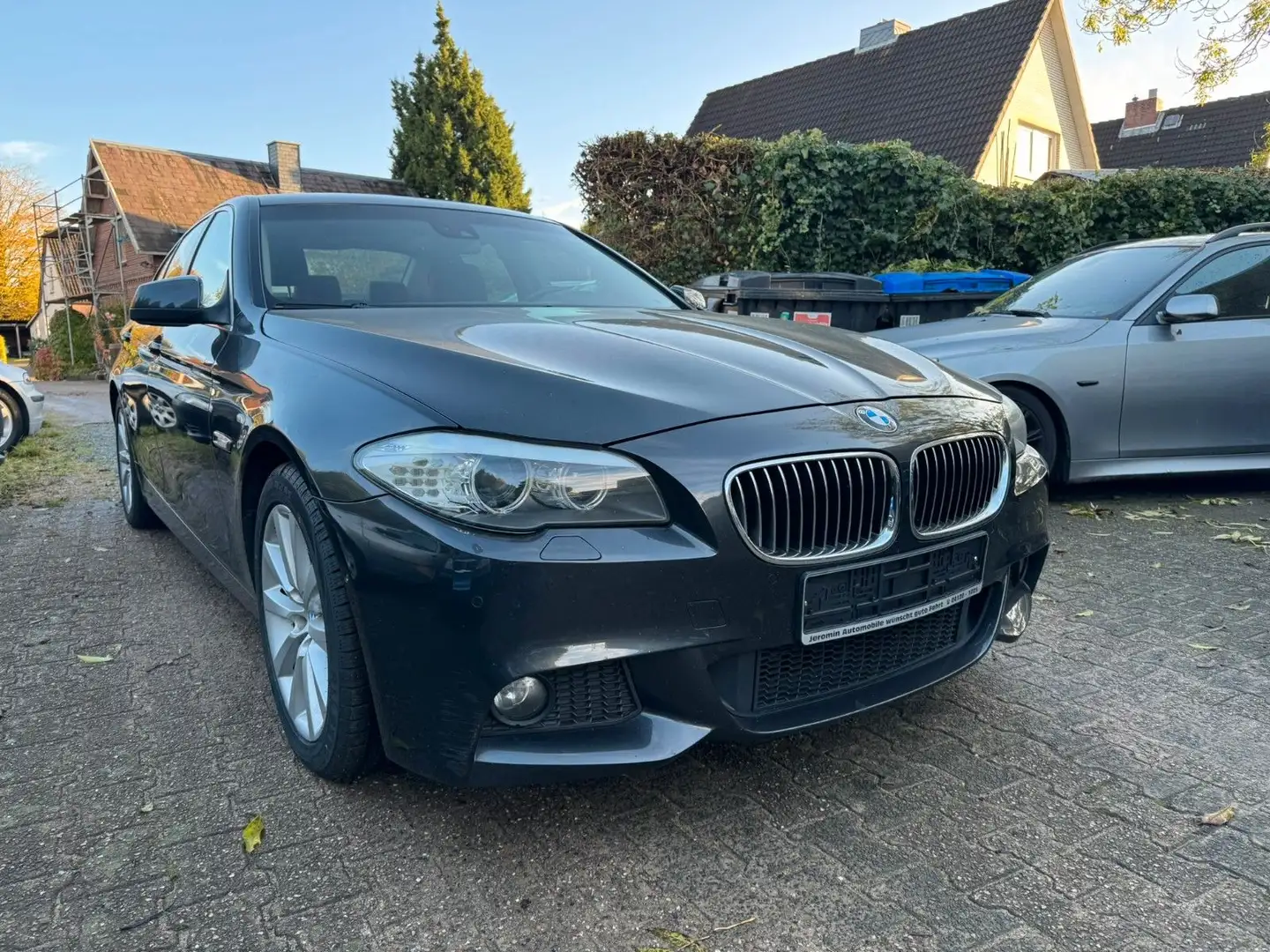 BMW 525 Baureihe 5 Lim. 525 d Grau - 2