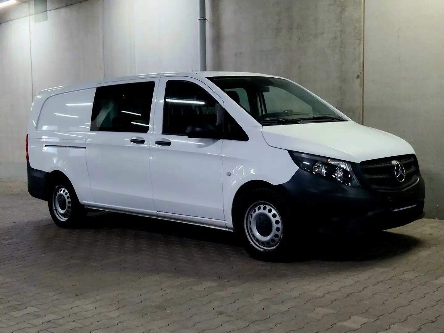 Mercedes-Benz Vito Mixto 116 CDI 4x4 7G-TRONIC extralang Weiß - 2