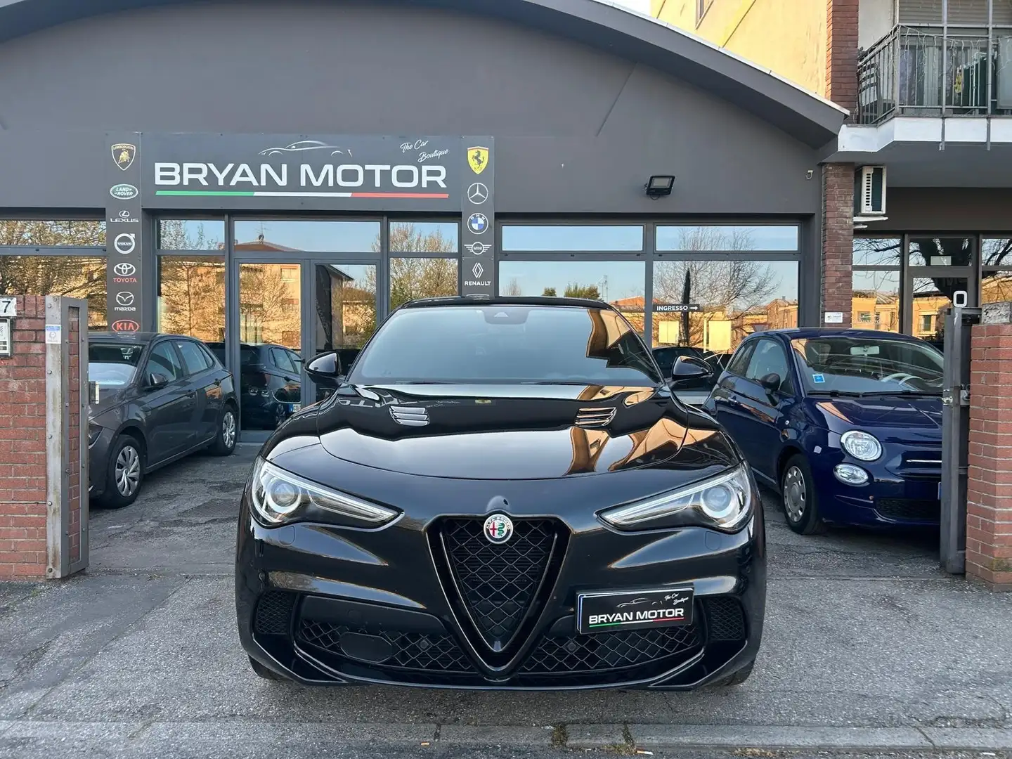 Alfa Romeo Stelvio 2.9 Bi-Turbo V6 510 CV AT8 Quadrifoglio Schwarz - 2