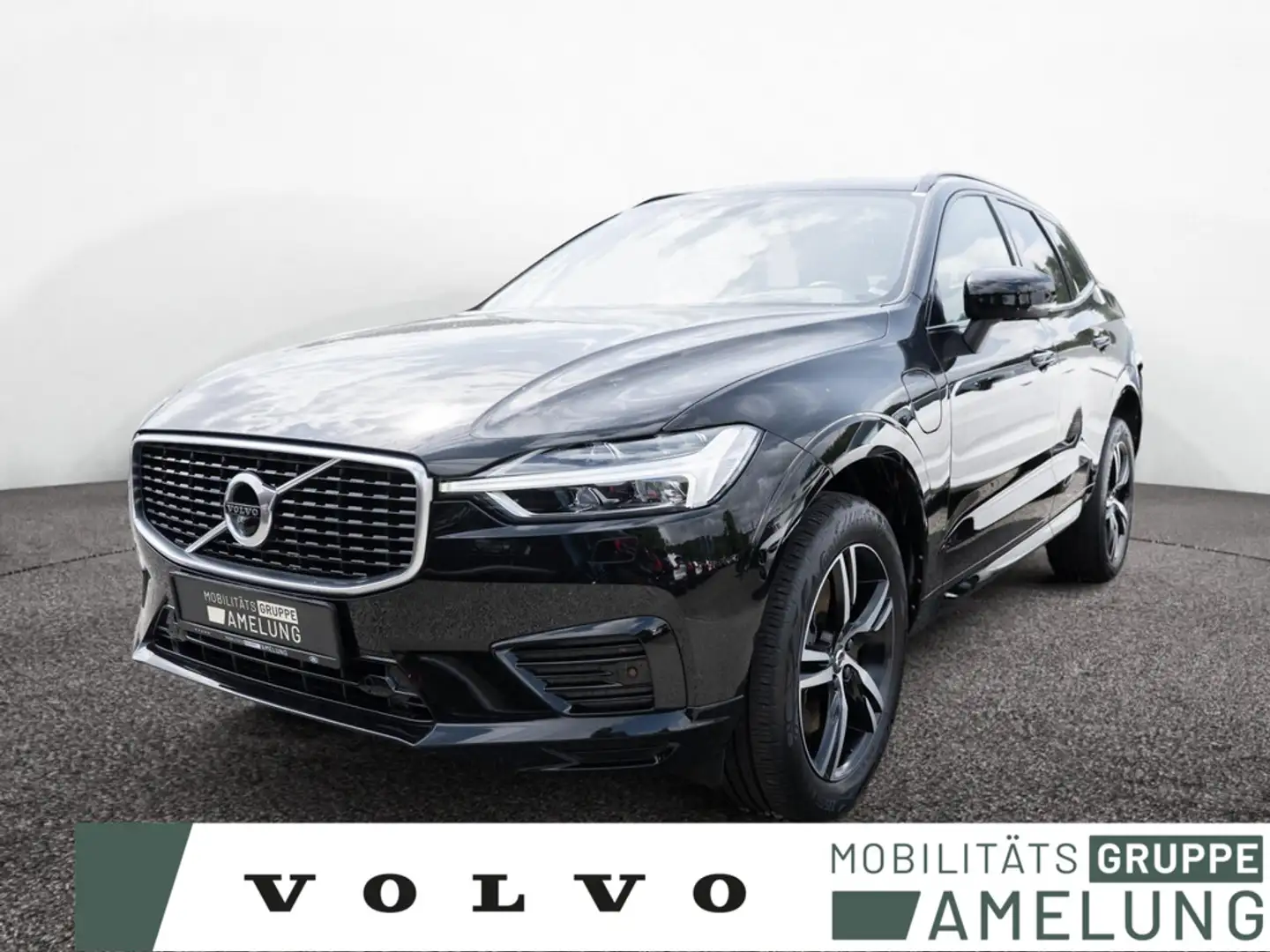 Volvo XC60 T8 R Design Recharge Plug-In Hybrid AWD Schwarz - 1