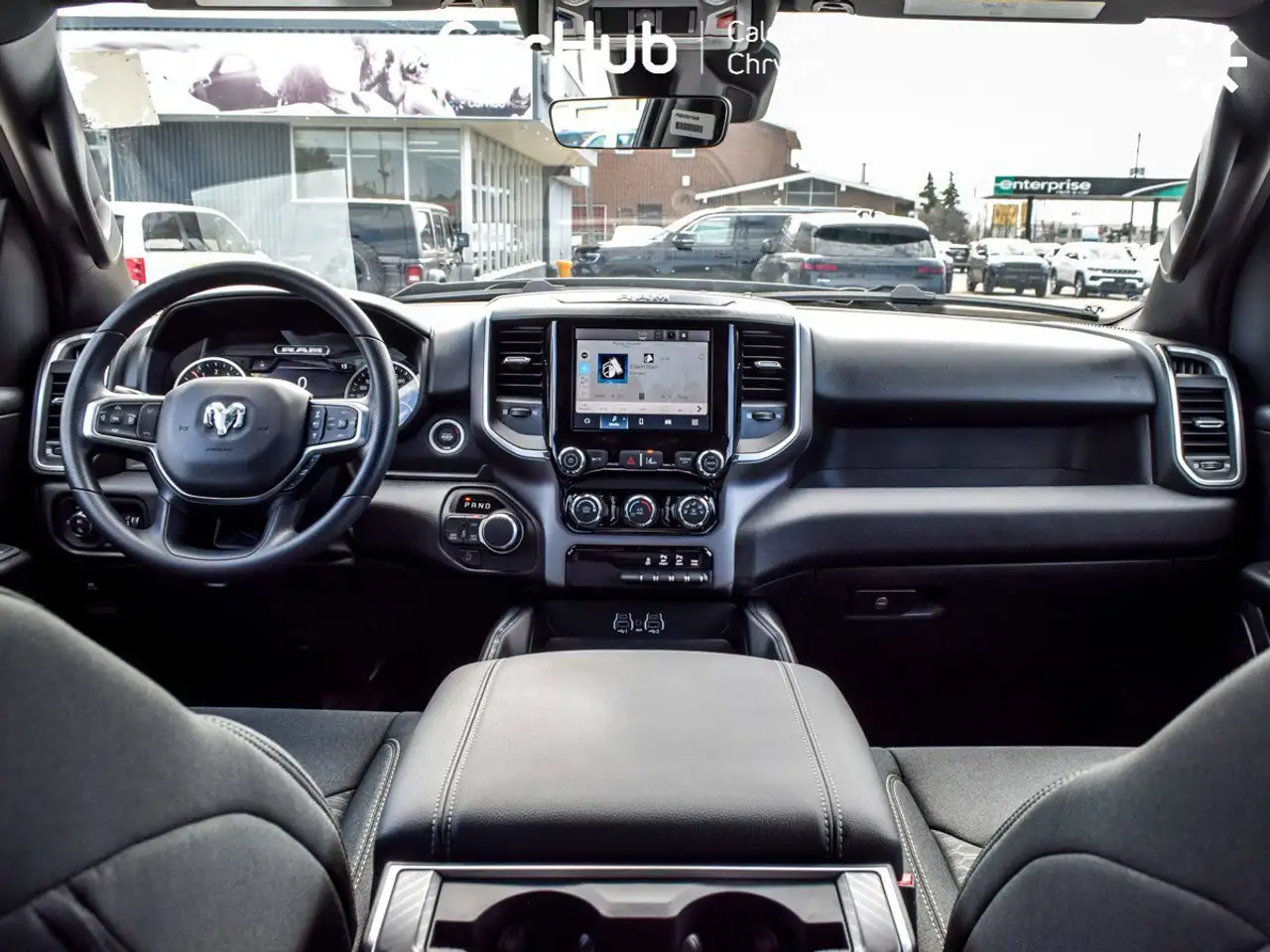 RAM 1500 снимка RAM 1500