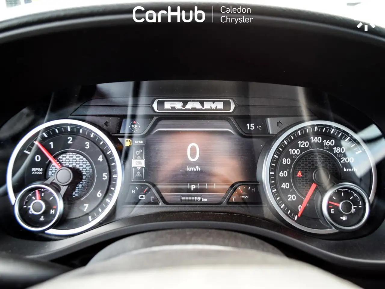 RAM 1500 снимка RAM 1500