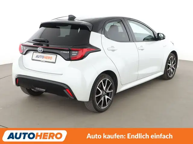 Toyota Yaris view 6