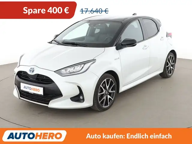 2021 Toyota Yaris in White for sale