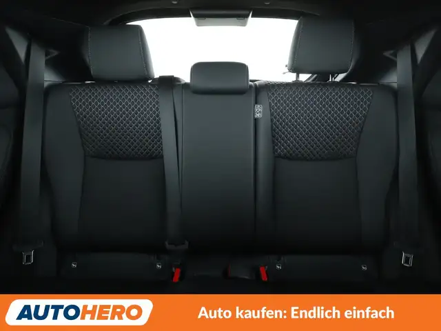 Toyota Yaris view 15