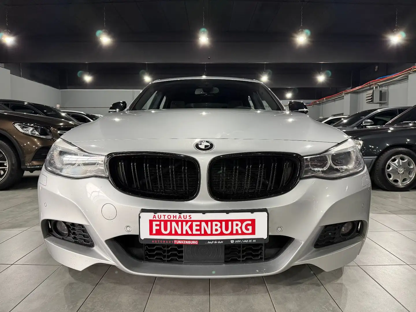 BMW 325 325 d GT M-Paket/PANO/ACC/HUD/AUT/NAVI/XEN/H-K Zilver - 2