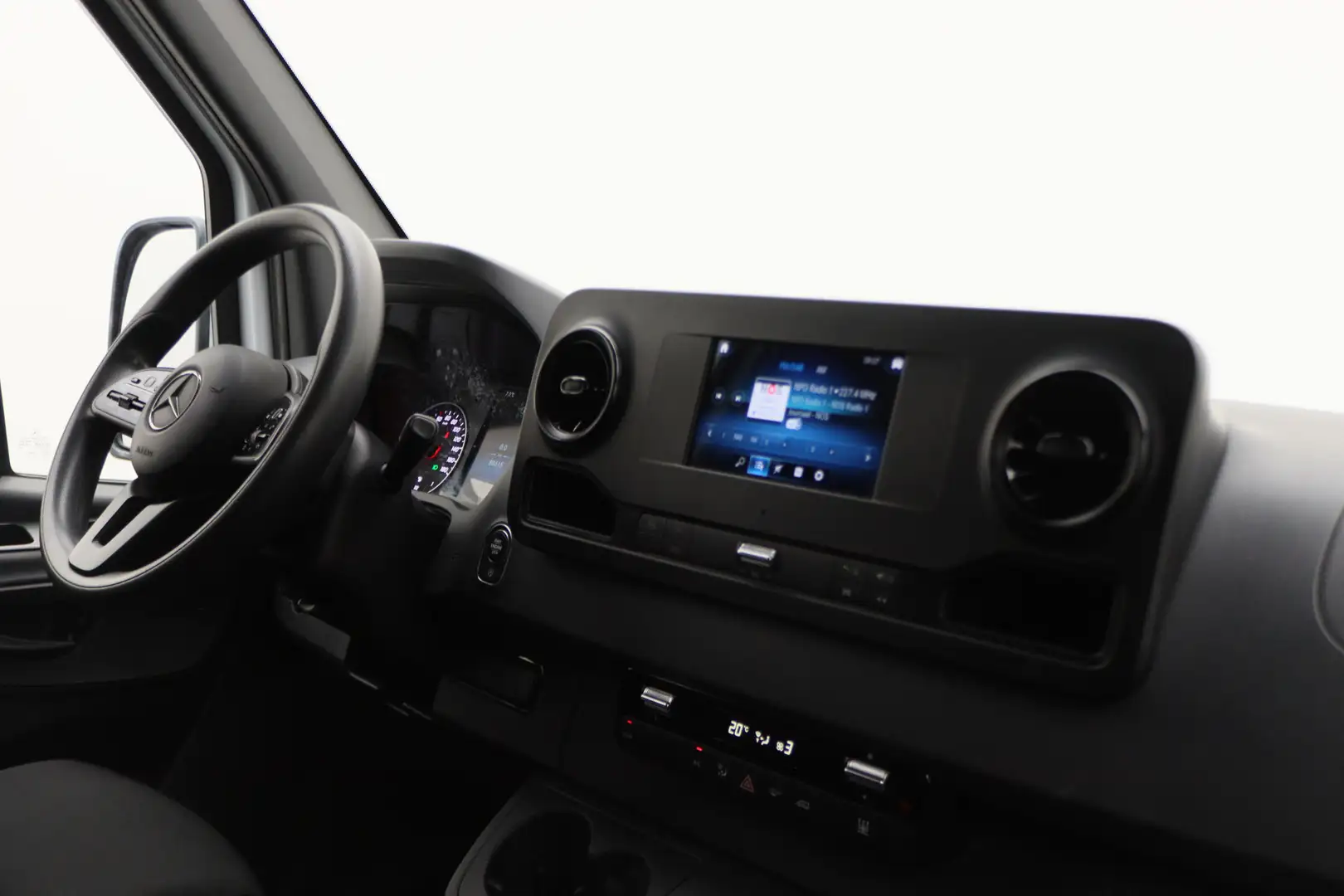 Mercedes-Benz Sprinter 317 1.9 CDI L2H2 Automaat LED, Camera, Cruise, App Белый - 2