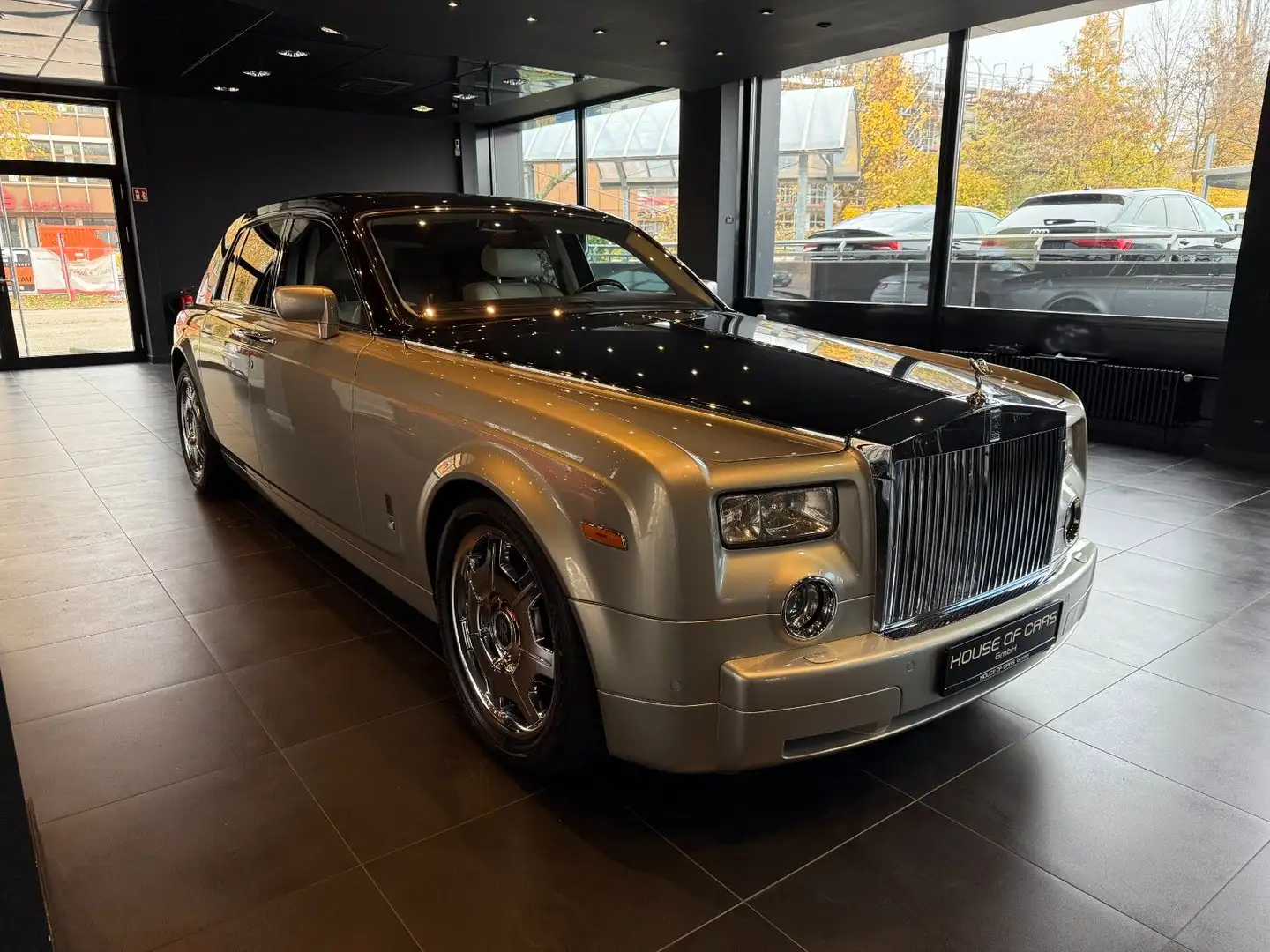 Rolls-Royce Phantom 6.7 *Power Doors Silber - 2