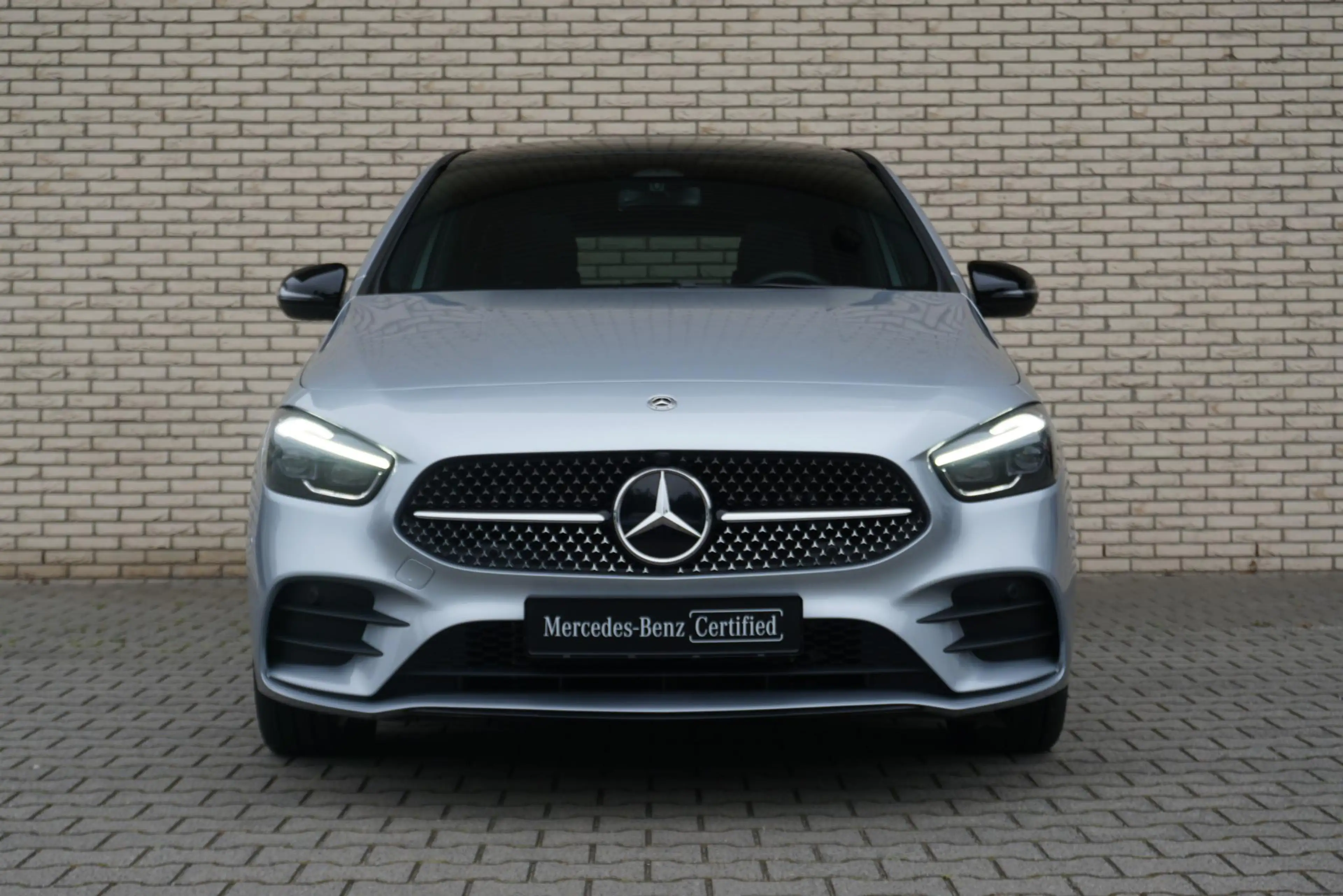 Mercedes-Benz B 250 B e Business Solution AMG | Distronic | Achteruitr — photo 3