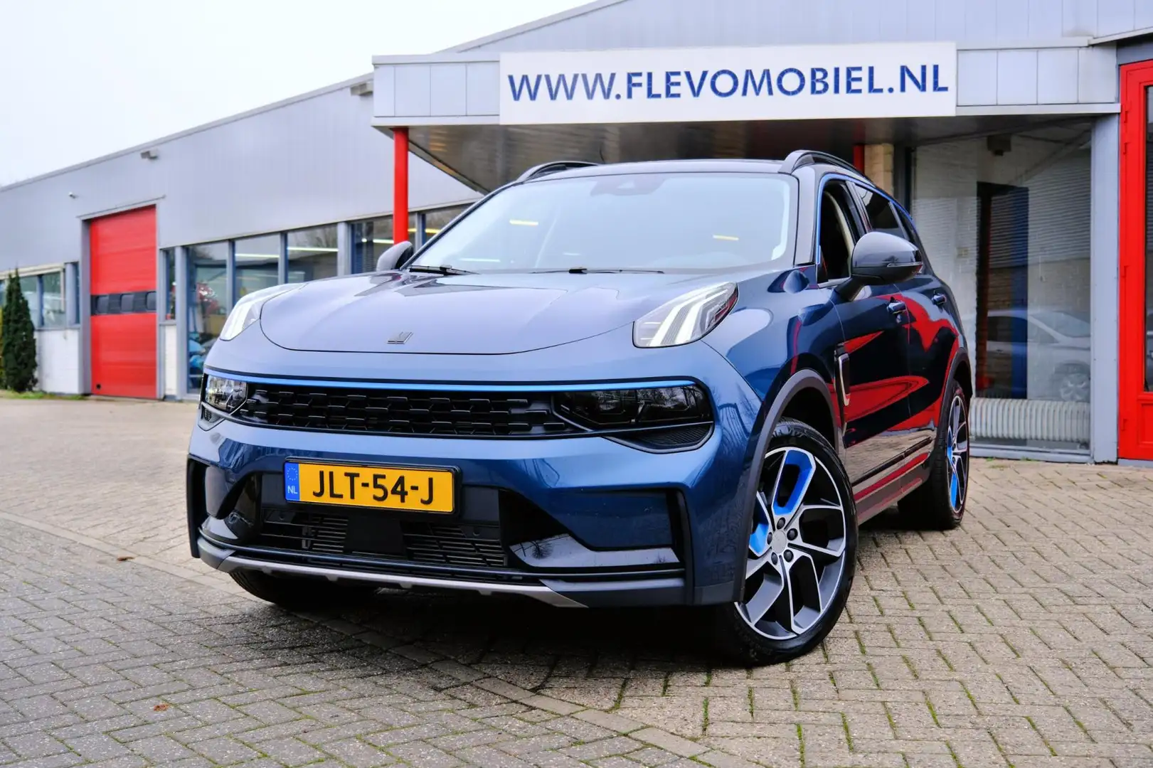 Lynk & Co 01 Hybrid 1.5 Aut. Pano|360 Camera|Apple CarPlay|LMV Albastru - 1