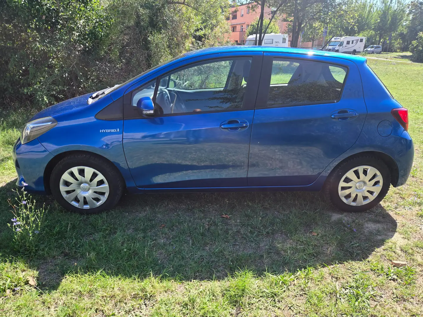 Toyota Yaris Yaris III 2015 5p 1.5h Active Blu/Azzurro - 2
