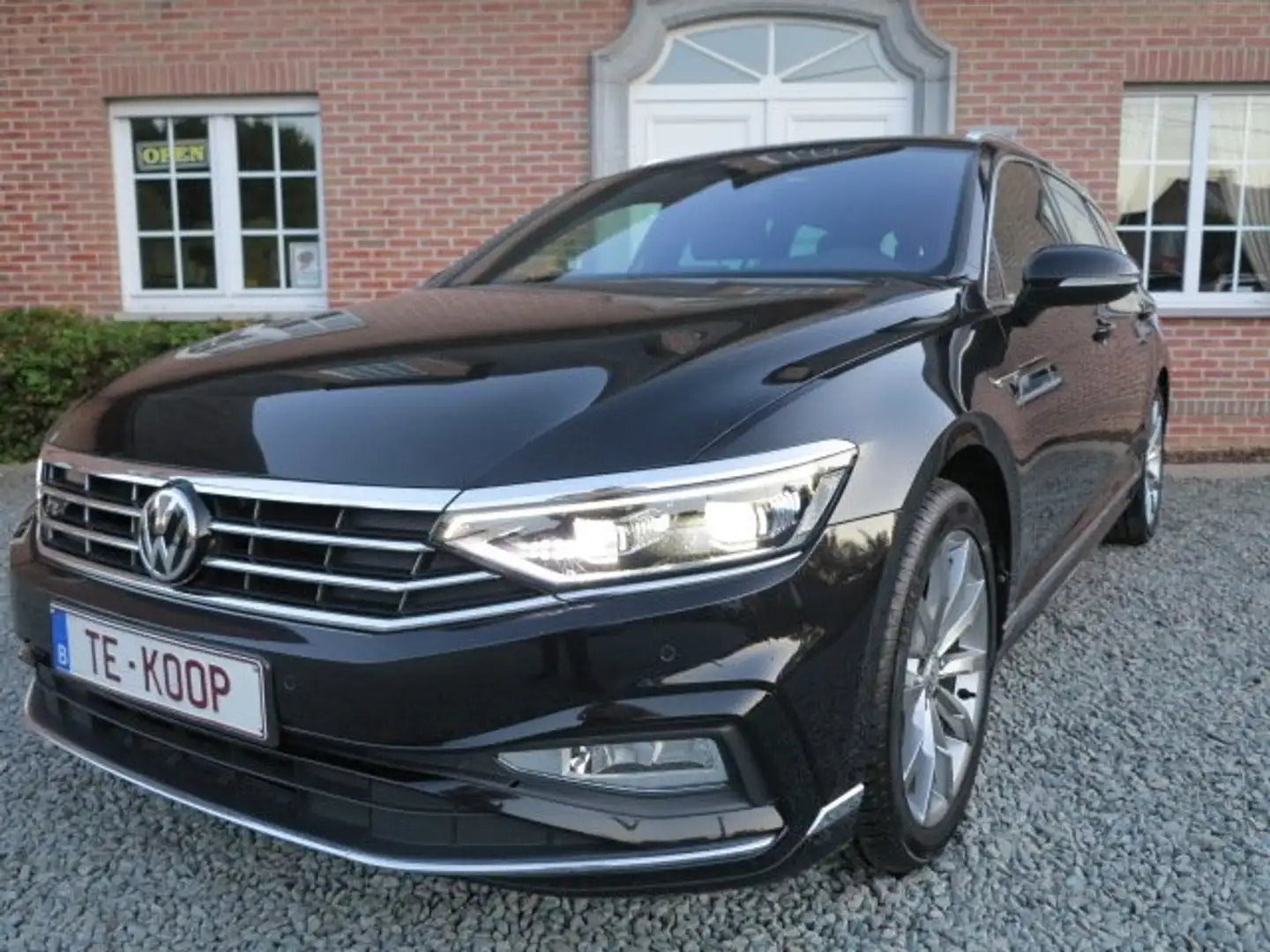 Volkswagen Passat Variant Passat Variant  R-LINE 1.6 TDI DSG Business Noir - 2