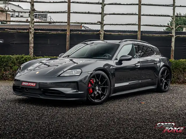 Porsche Taycan Sport Turismo FACELIFT | 21" RS Spyder | BOSE