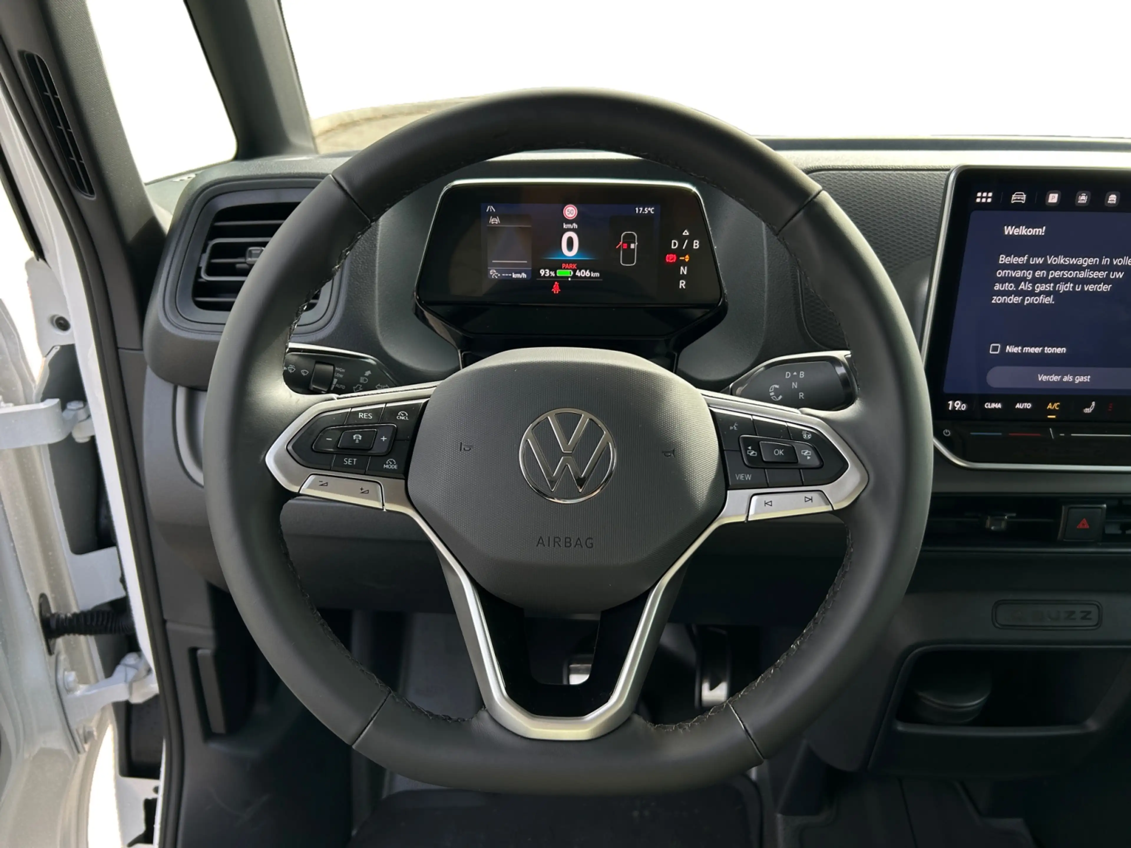 Volkswagen ID. Buzz Cargo Bulli Limited Edition 286PK | 360 camera | Trekhaa — photo 13