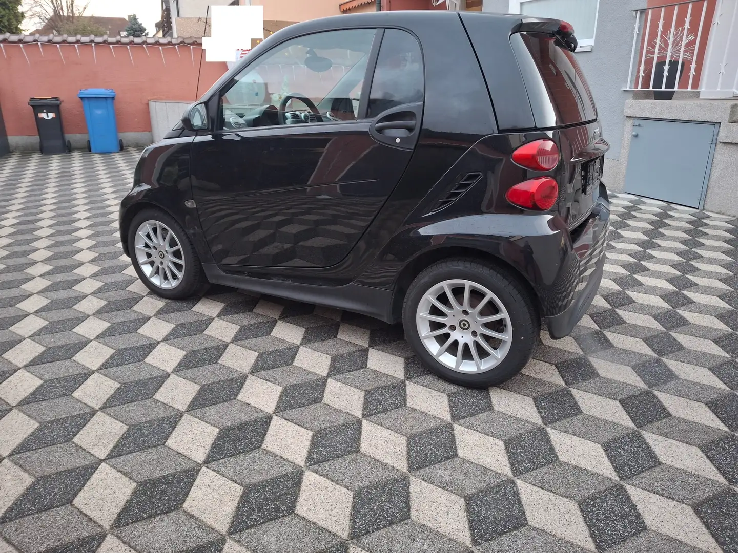 smart forTwo cdi coupe  dpf Schwarz - 2