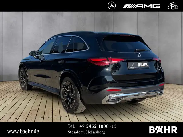 Mercedes-Benz GLC 200 view 3