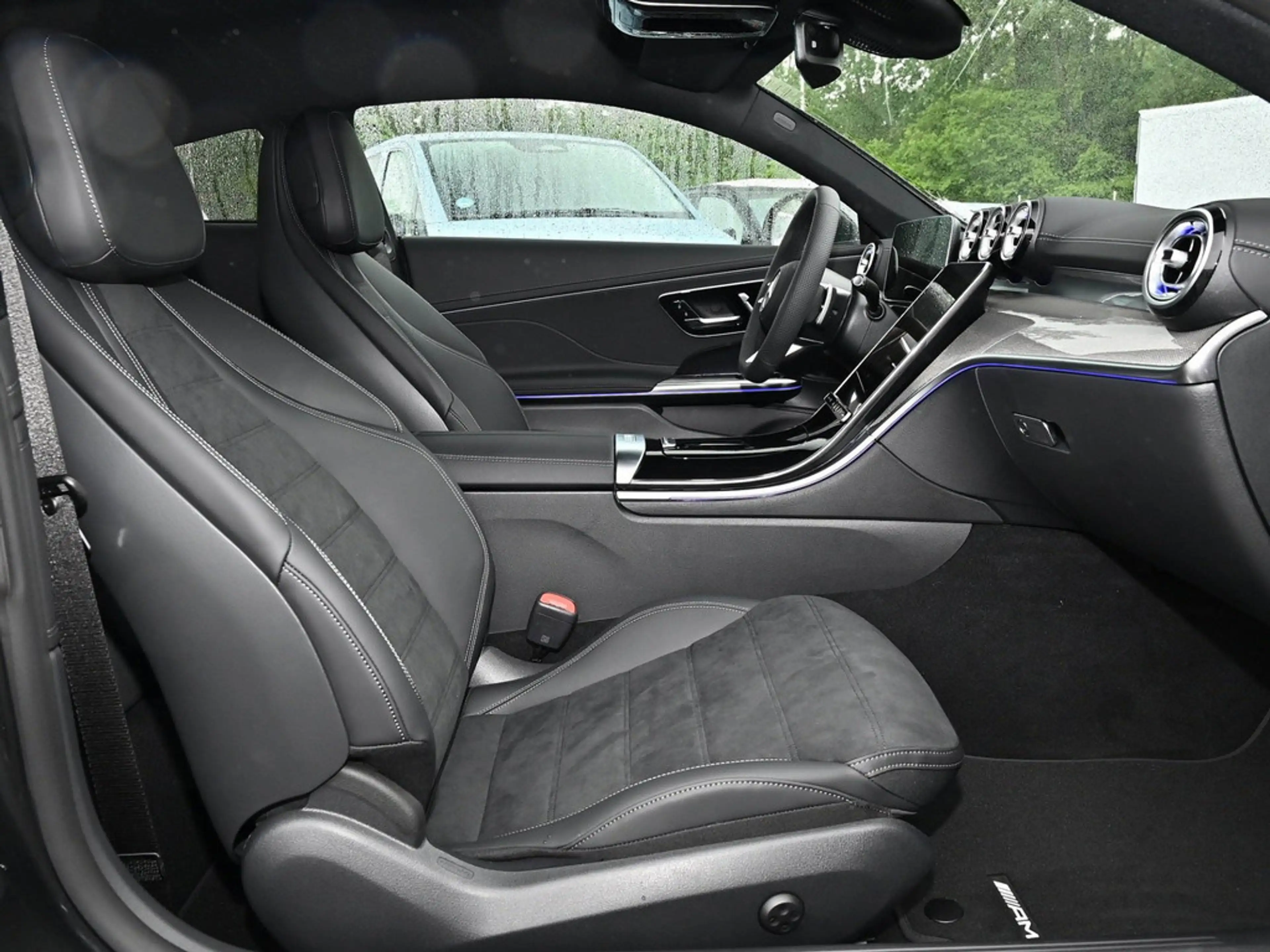 Mercedes-Benz CLE 200 Coupé AMG Line Advanced + LED 360° BT — photo 4