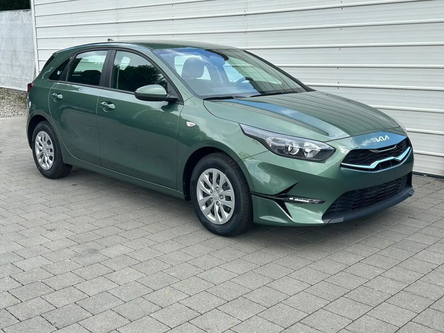 Kia Ceed / cee'd Silver Android 1.5 T-GDi, DCT Auto*Navi*WinterP... Grün - 2