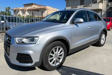 Q3 I 2015 2.0 tdi Business 120cv