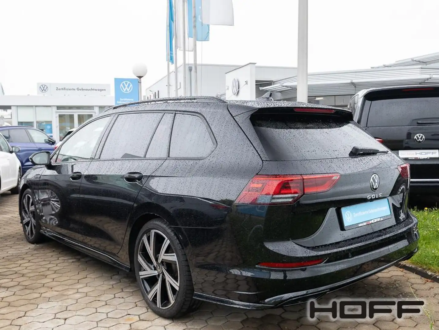 Volkswagen Golf Variant 1.5 eTSI DSG R-Line BlackStyle Kamera Navi Schwarz - 2