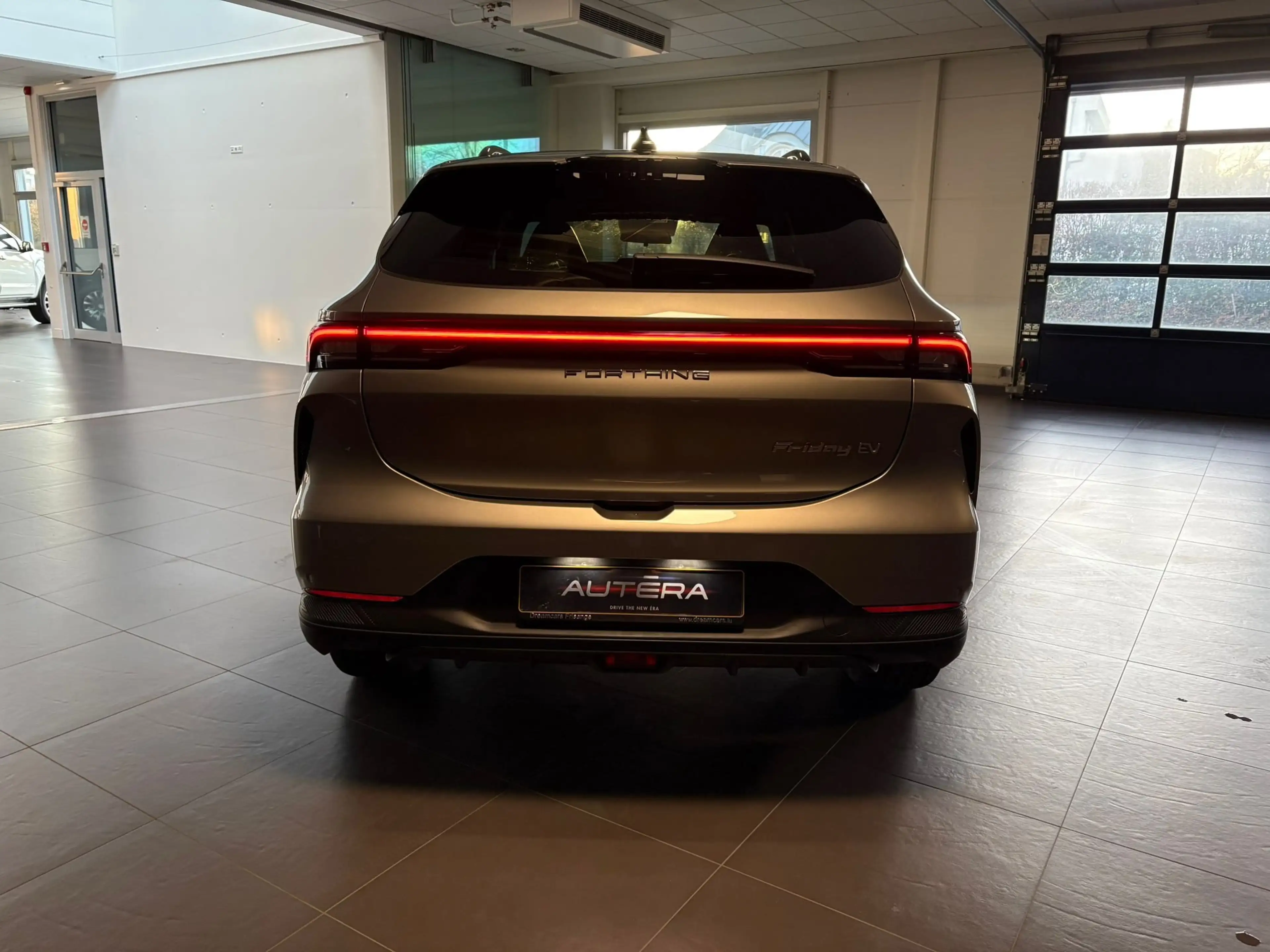 Forthing T5 Evo FRIDAY • ELECTRIQUE FULL OPTIONS — photo 4
