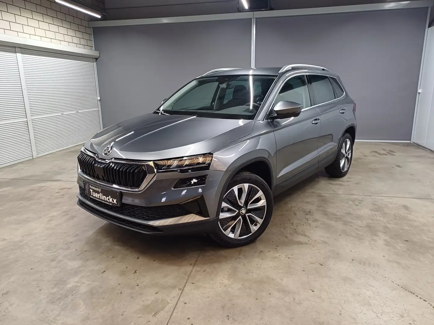 Skoda Karoq 1.5 TSI DSG Selection,Keyless-Go,Adaptiv.Cruise,. Gris - 1
