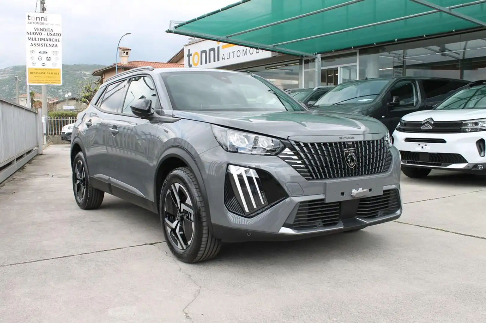 Peugeot 2008 1.2 PureTech 130cv S&S EAT8 Allure *PkDriveVision* Grigio - 1