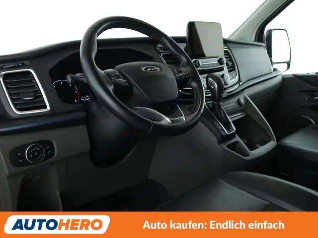Ford Tourneo Custom view 11