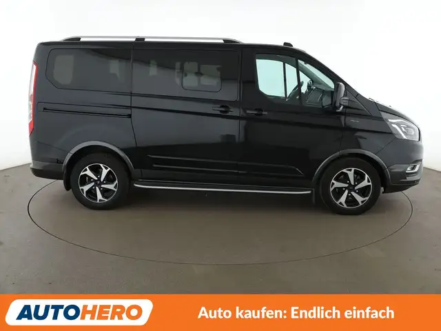 Ford Tourneo Custom view 7