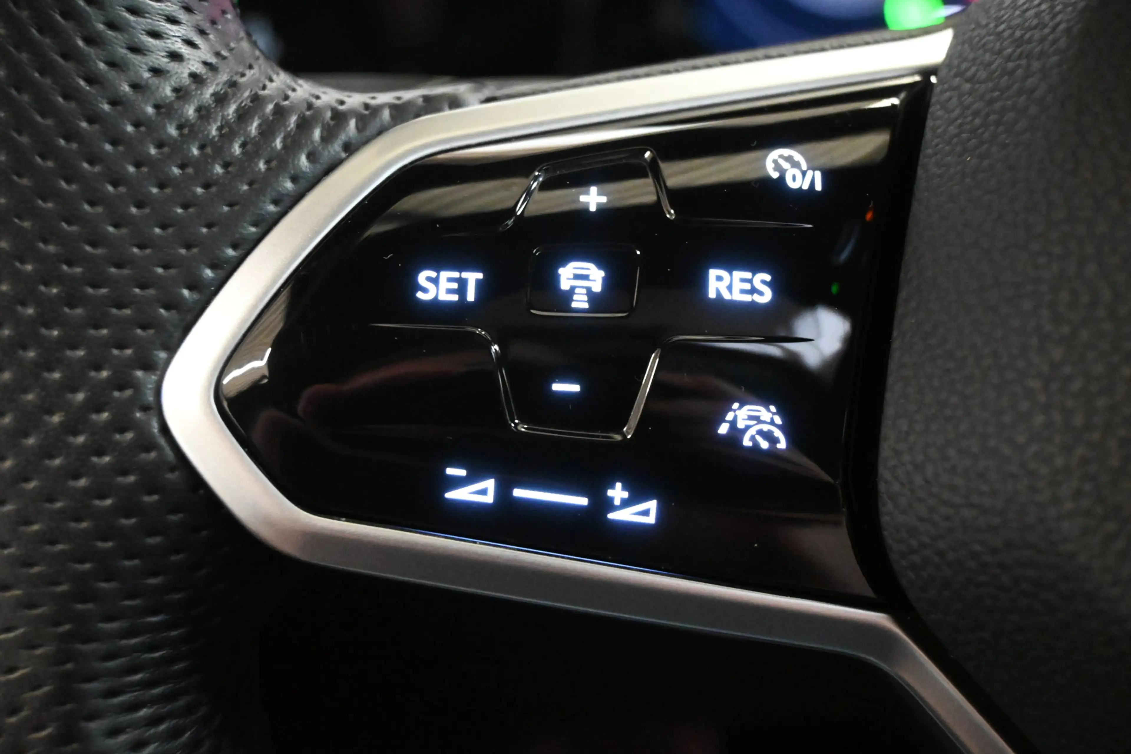 Volkswagen Golf GTE 1.4 eHybrid 245pk | Pano | Leder | Memory | IQ. Li — photo 33