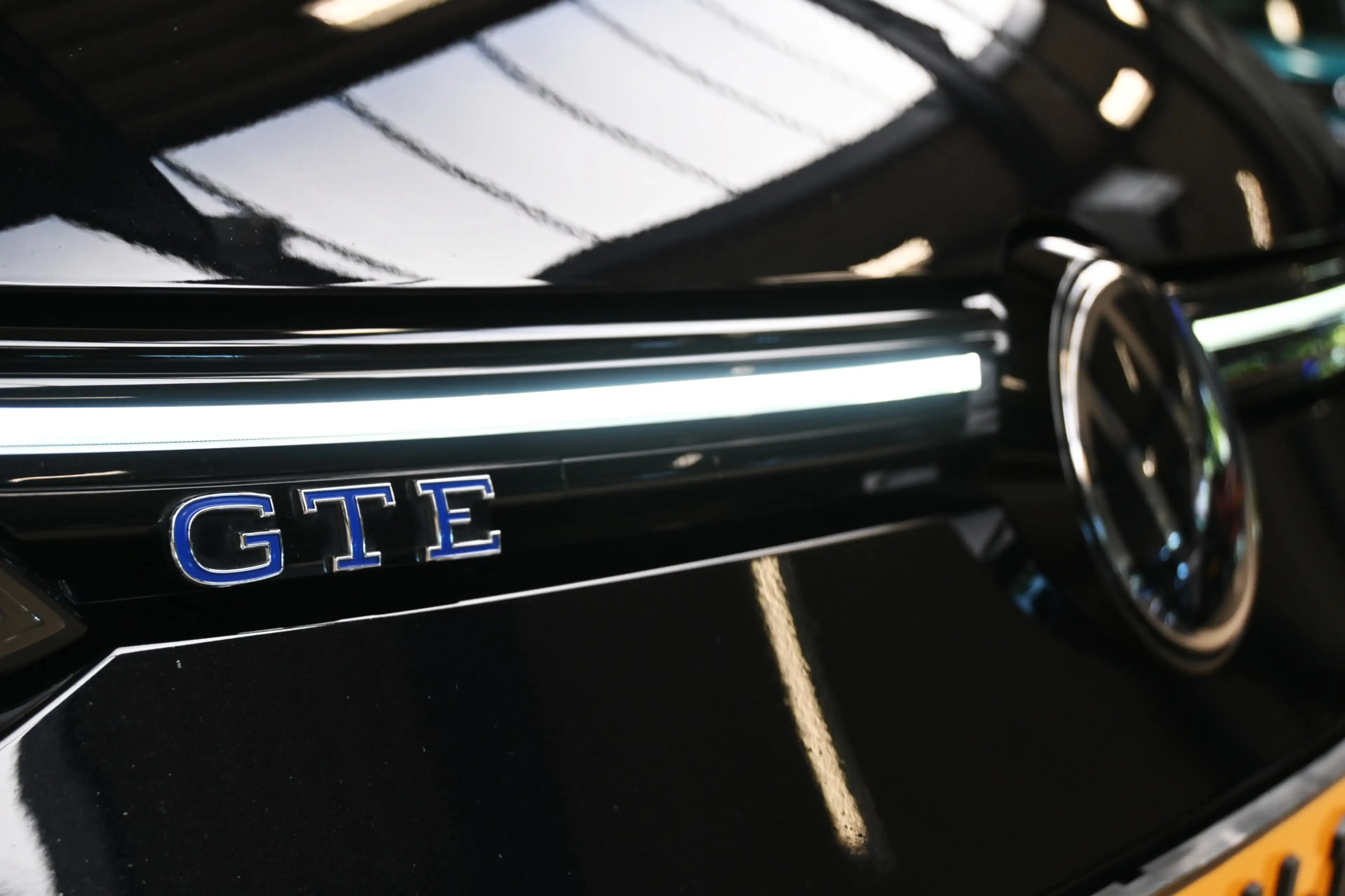 Volkswagen Golf GTE 1.4 eHybrid 245pk | Pano | Leder | Memory | IQ. Li — photo 5