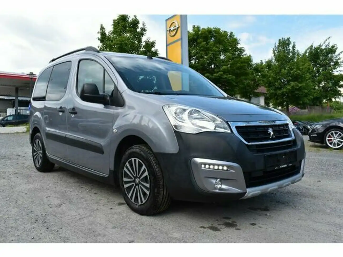 Peugeot Partner Outdoor ´´Navi/Kamera/SHZ/PDC´´ - 2