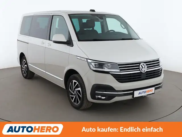 Volkswagen Multivan view 8