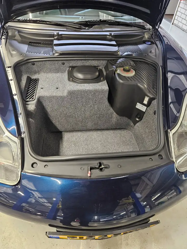 Porsche 911 3.4 Coupé Carrera 4, foto 7