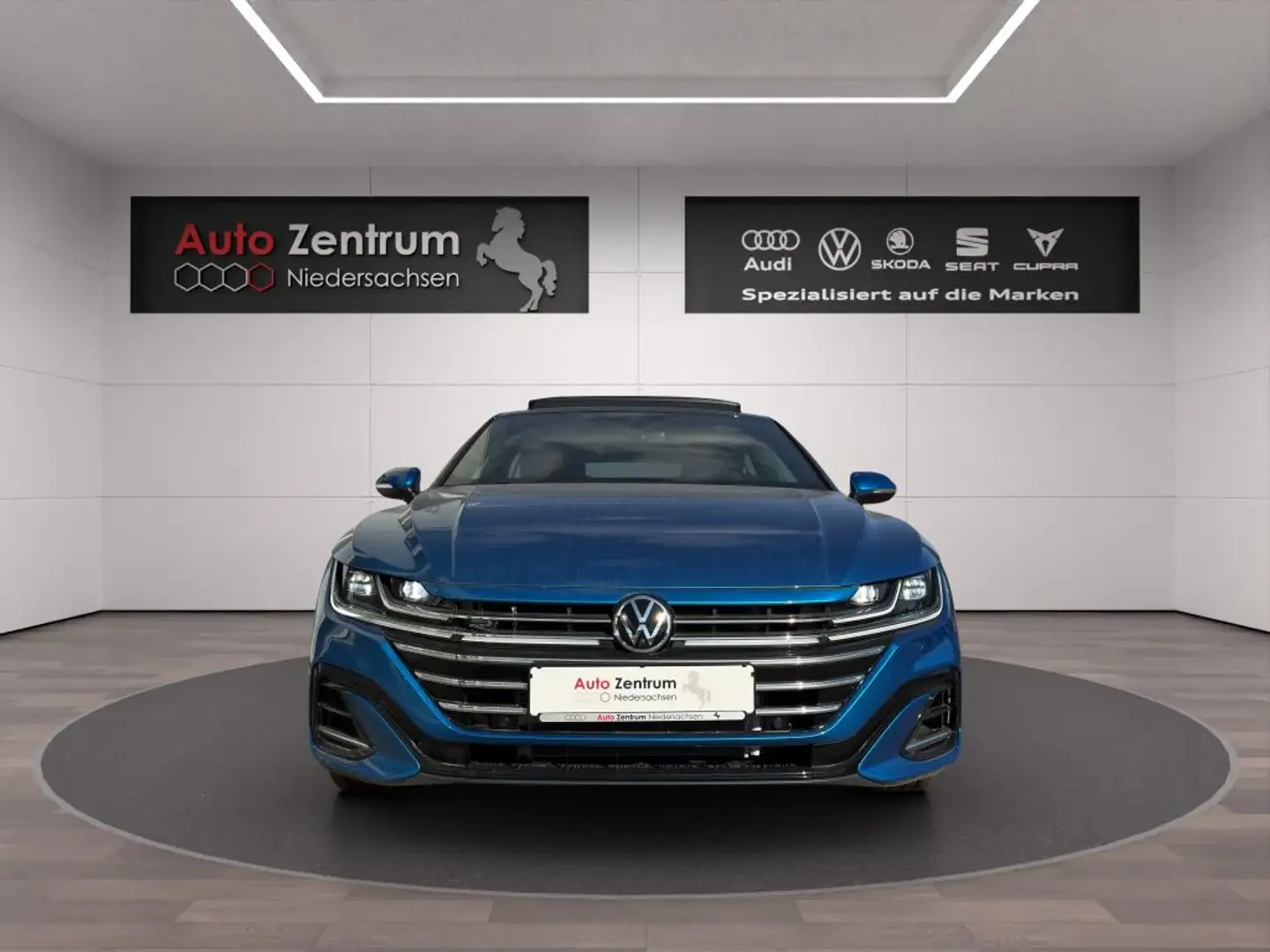 Volkswagen Arteon 2.0 TSI 4M R-Line HarmnKard Tageszl.0-KM PANO*360° Blu/Azzurro - 2
