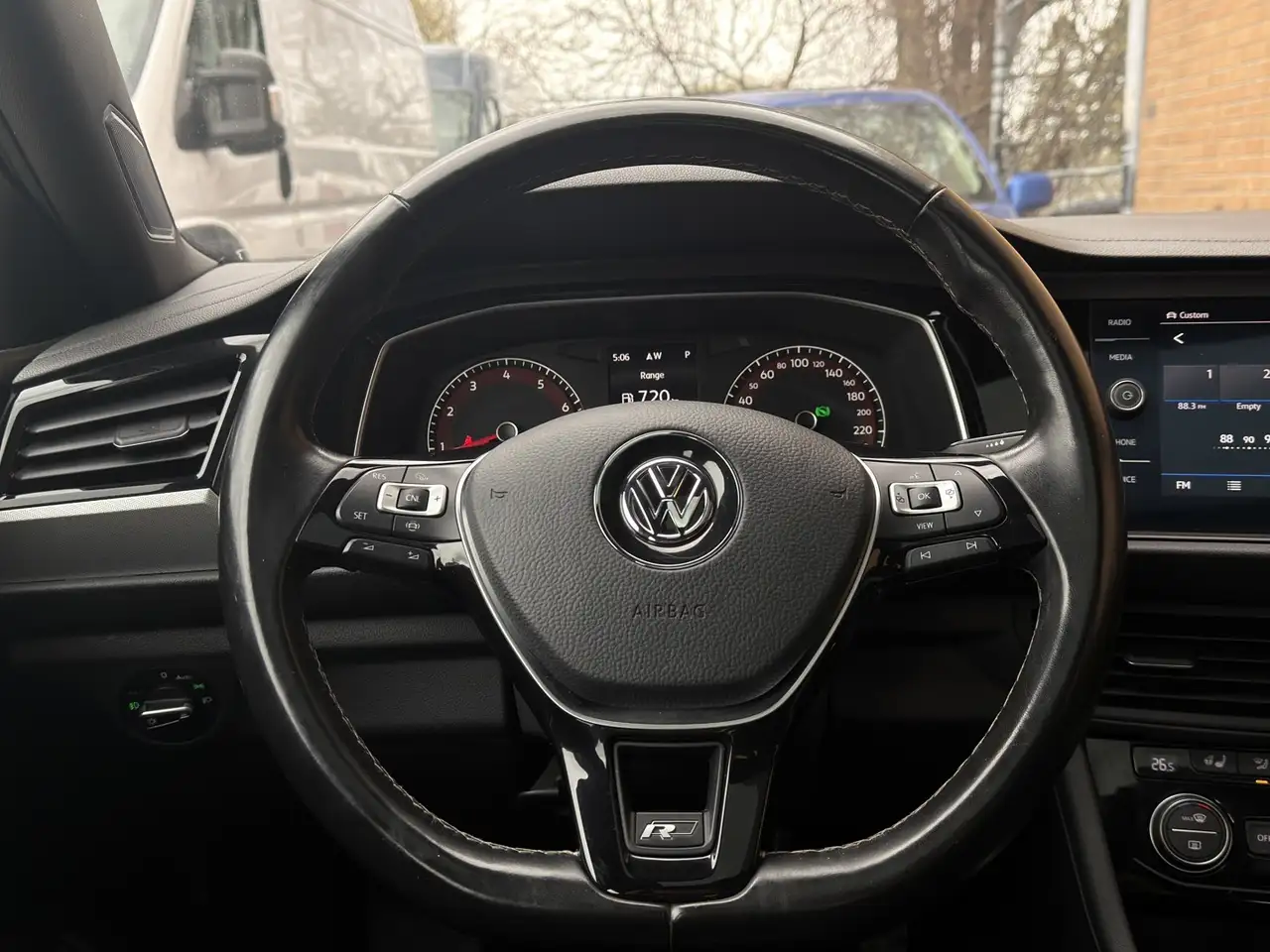 Volkswagen Jetta снимка Volkswagen Jetta
