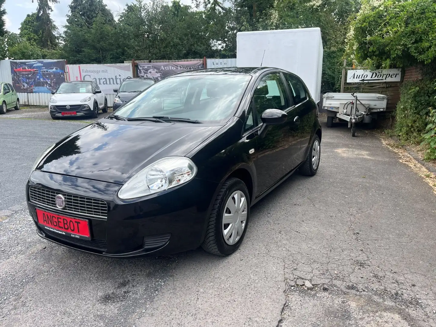 Fiat Punto 1.4 8V Klima Jahresreifen Schwarz - 1