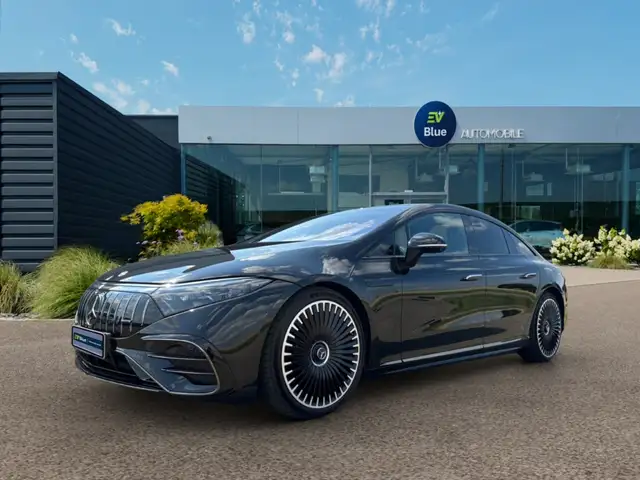 Mercedes-Benz EQS