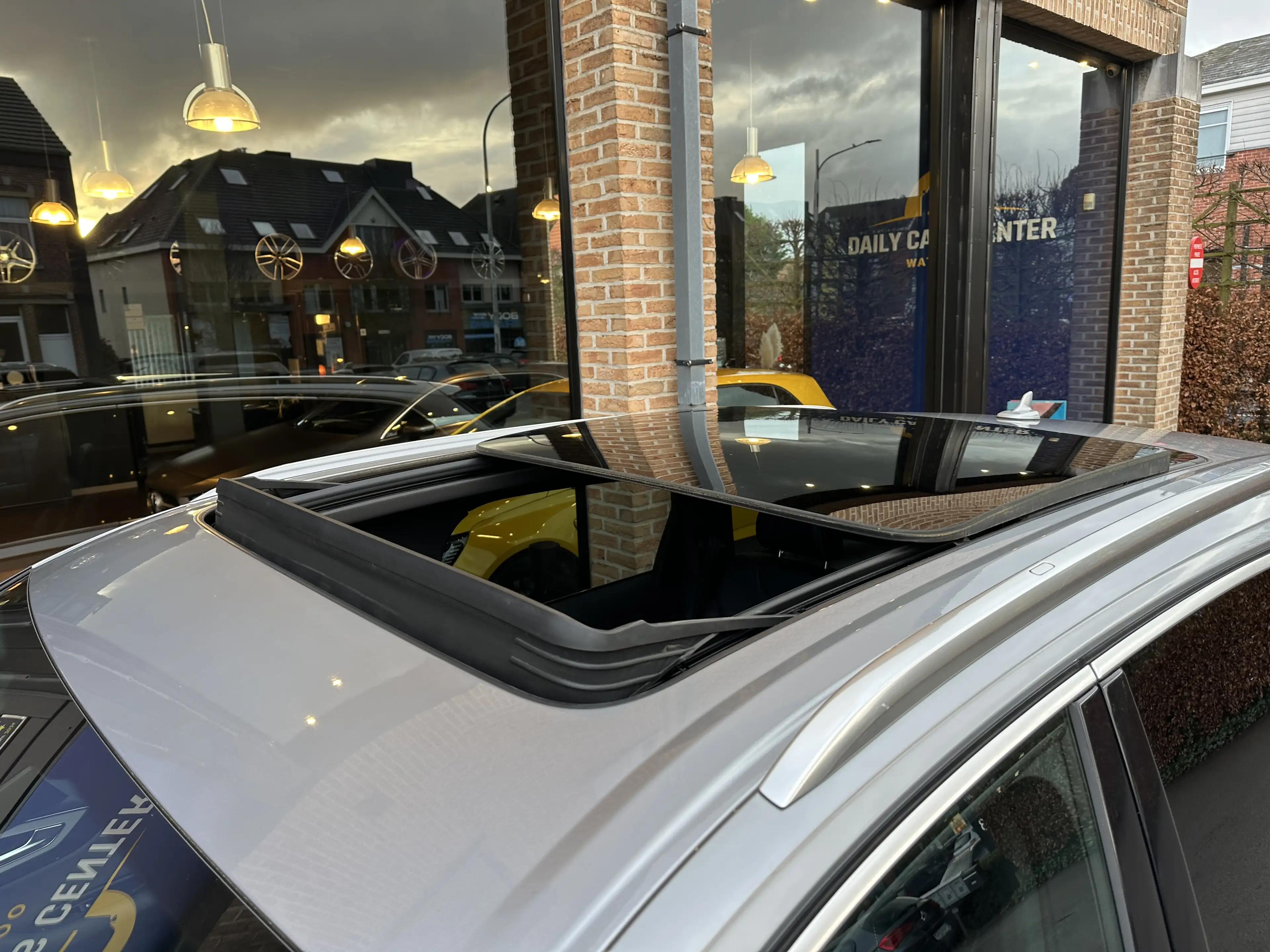 Audi Q7 e-tron 3.0 TDi V6 Quattro e-tron S Line — photo 9
