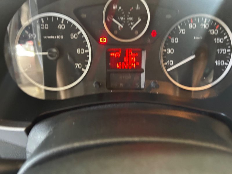 Citroen Berlingo 1.6HDI Multispace Pano Navi Kamera HUneu — photo 13