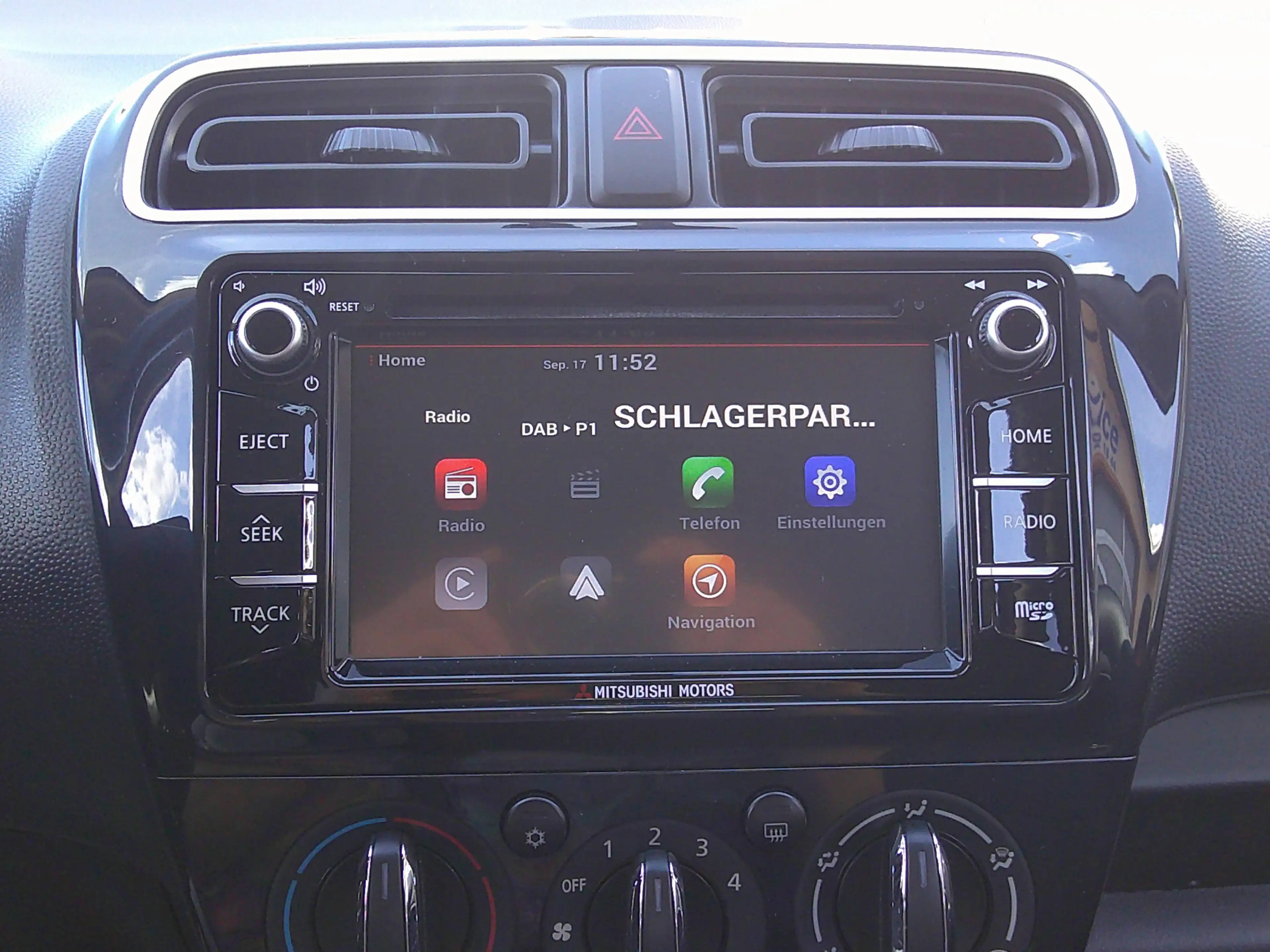 Mitsubishi Space Star Intro Edition   TÜV Neu   1. Hand — photo 14