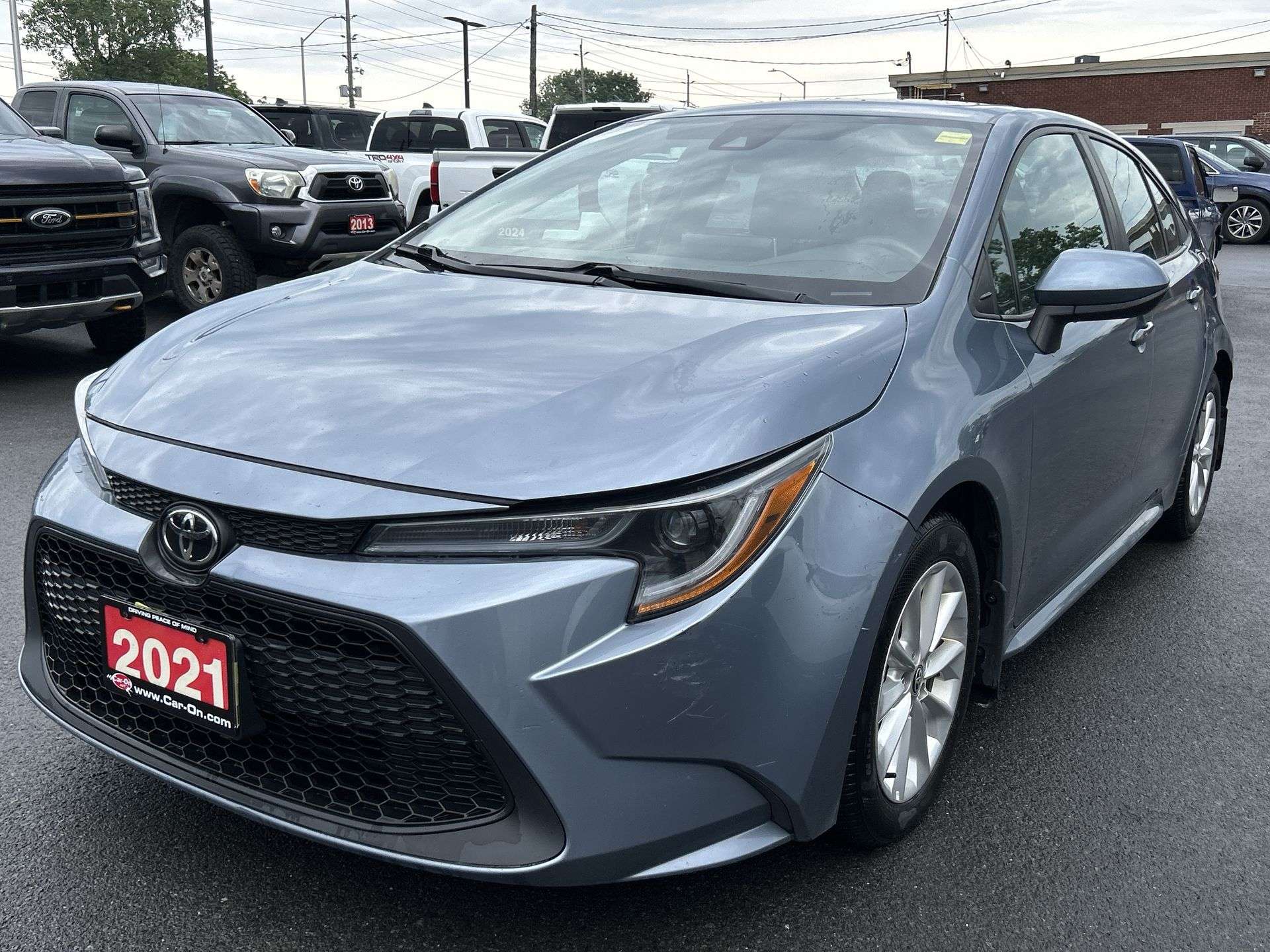 2021 Toyota Corolla LE FWD