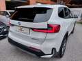 BMW X1 xDrive 20 d Aut. * AHK, Leder, Kamera, usw..* Weiß - thumbnail 5