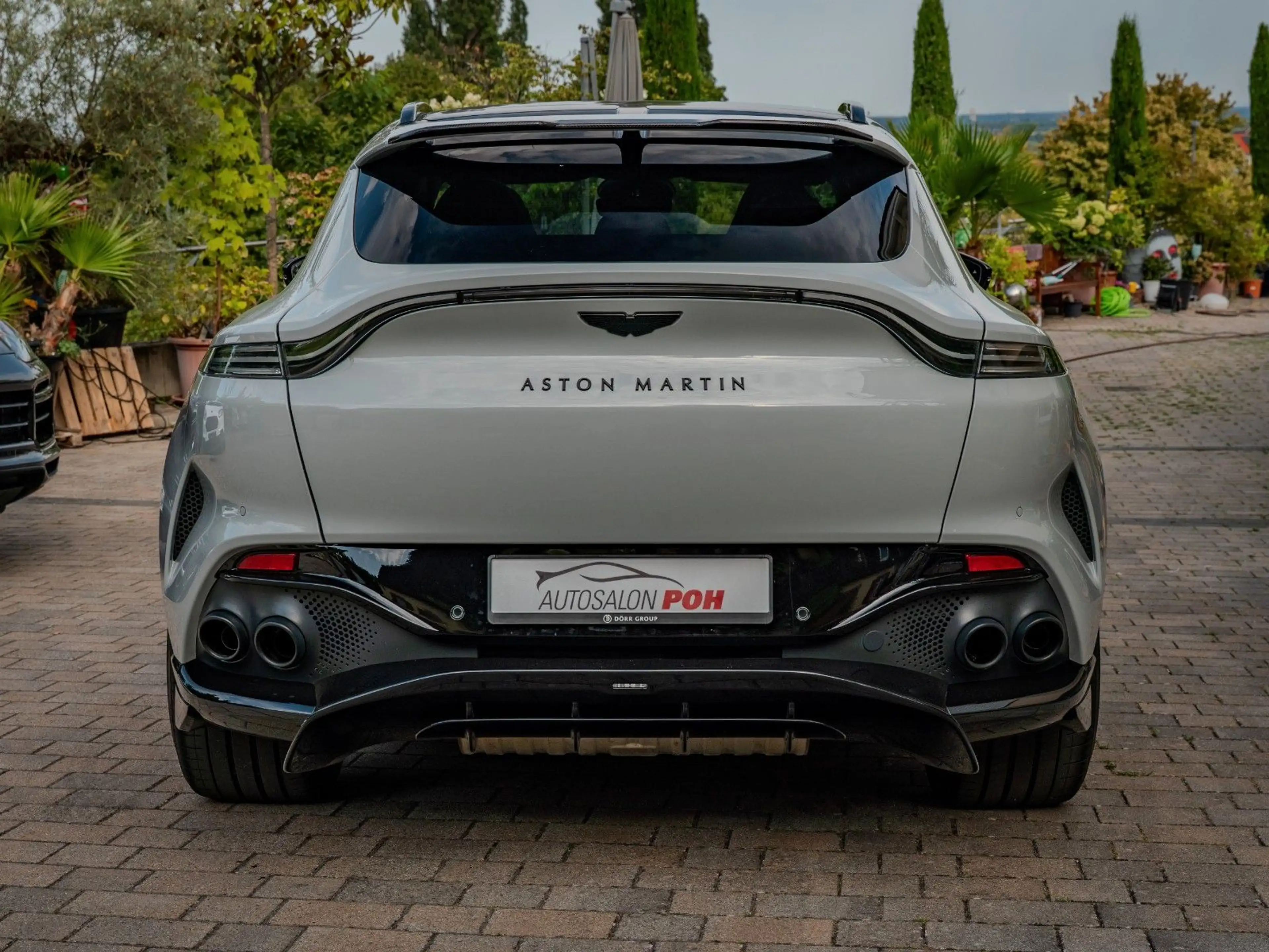 Aston Martin DBX 707/ApexGrey/23"/Standheizung/GlossBlackPack — photo 7