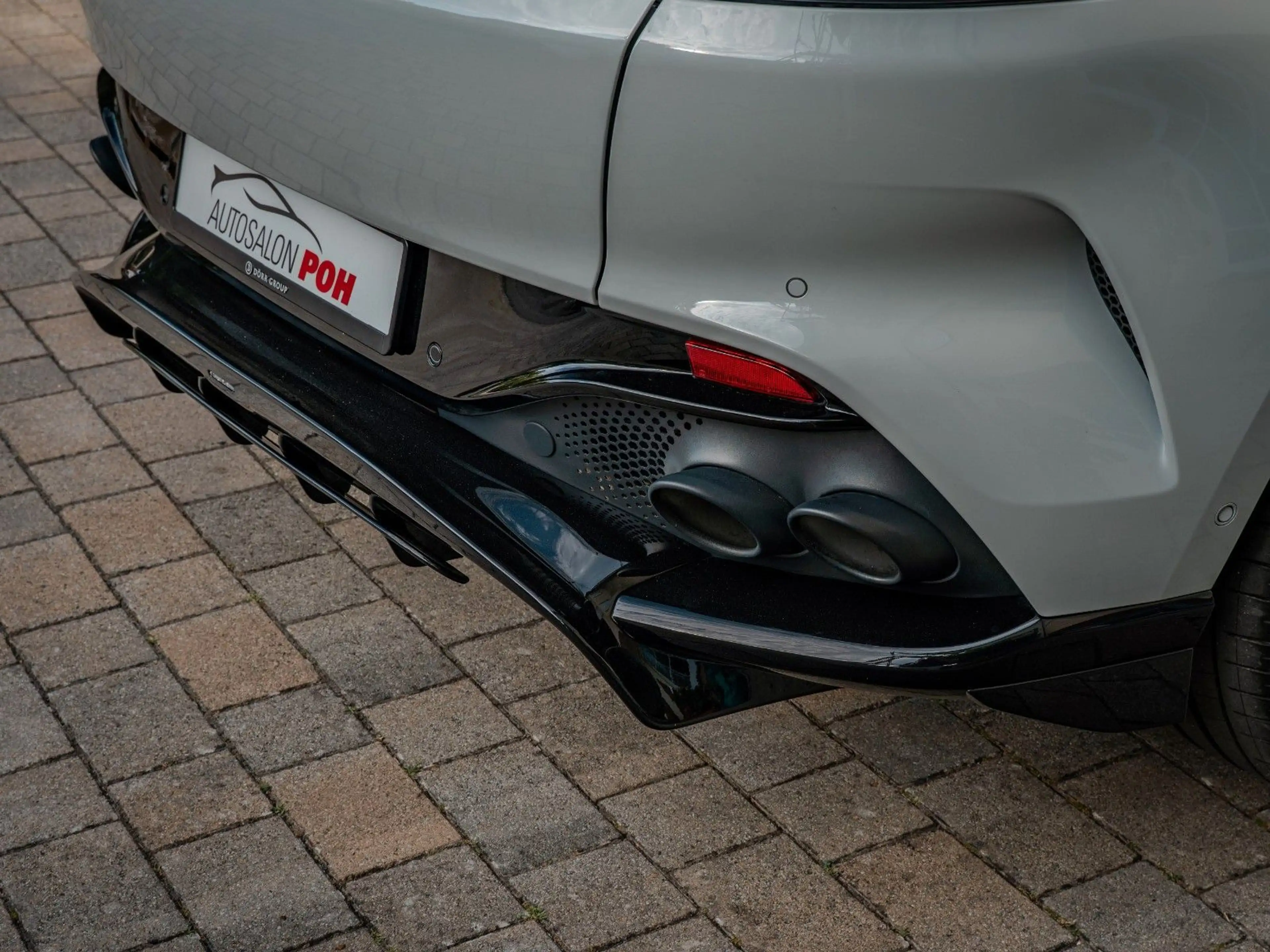 Aston Martin DBX 707/ApexGrey/23"/Standheizung/GlossBlackPack — photo 13