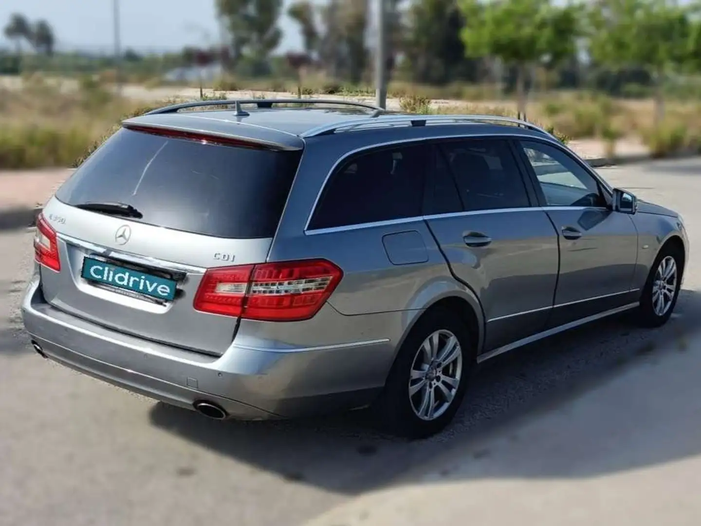 Mercedes-Benz E 350 Estate 350CDI BE Aut. Gris - 2