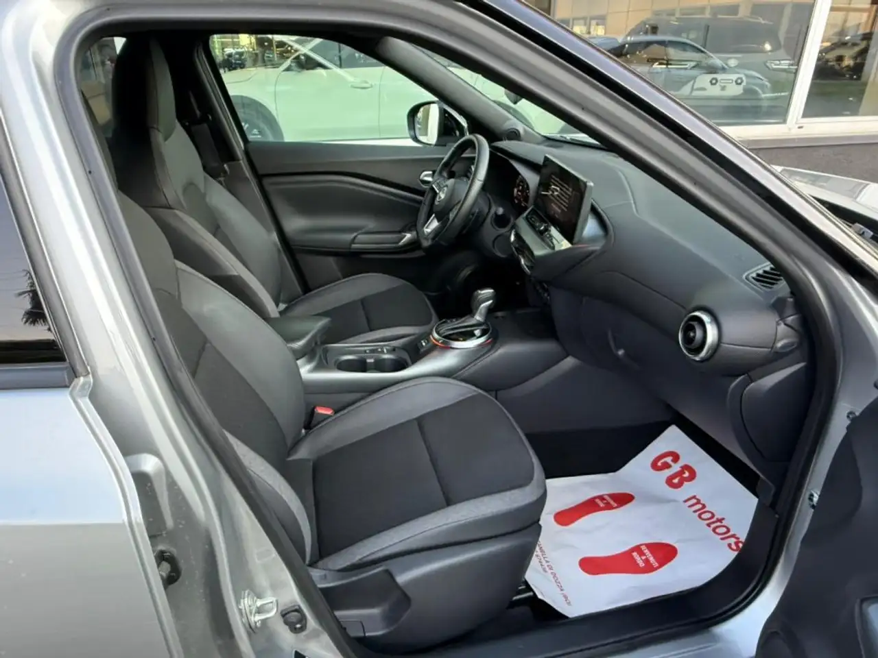 Nissan Juke 1.0 DIG-T 114 CV DCT N-Connecta LED TELEC. 17, миниатюра 12
