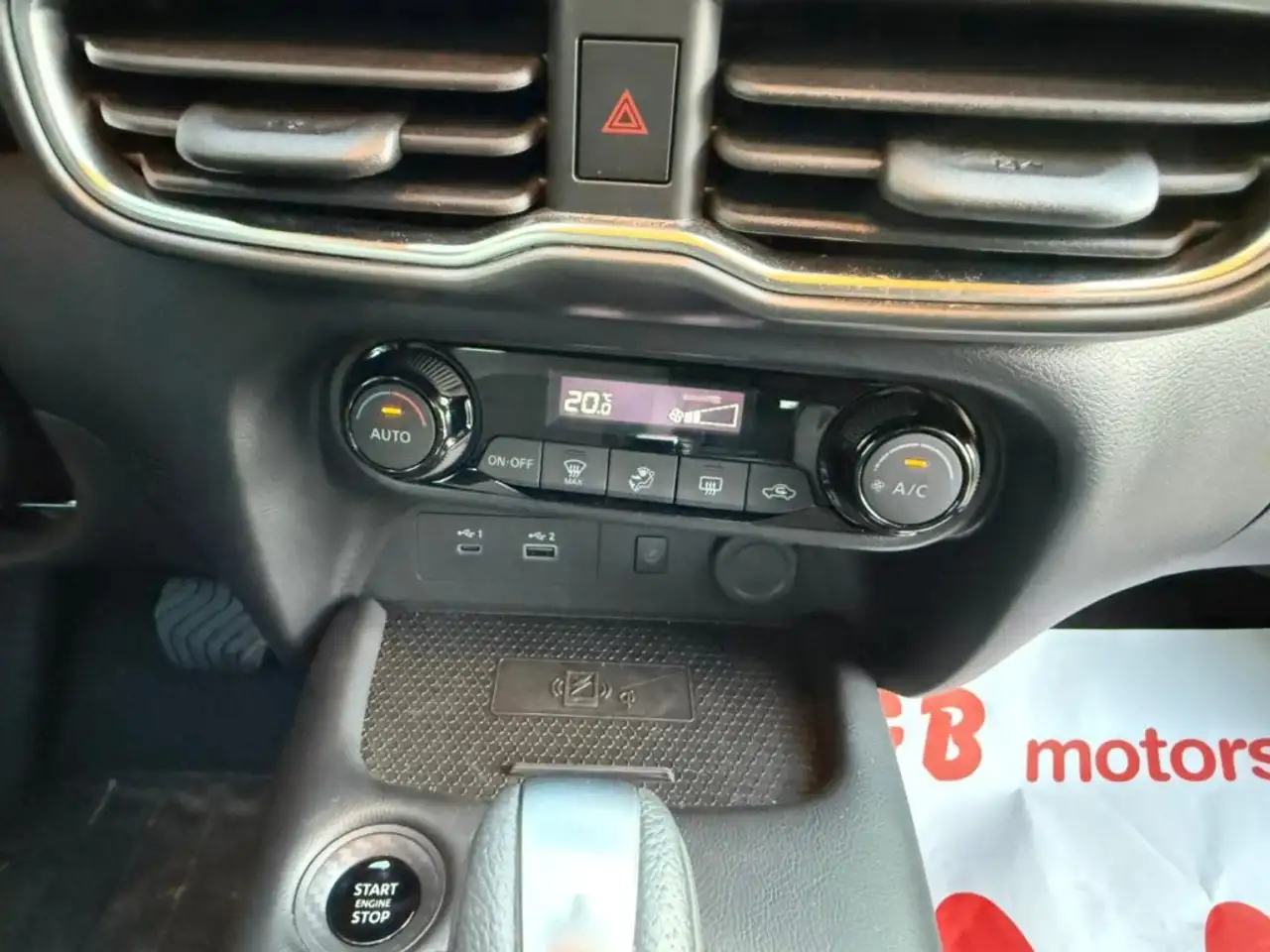 Nissan Juke 1.0 DIG-T 114 CV DCT N-Connecta LED TELEC. 17, миниатюра 16